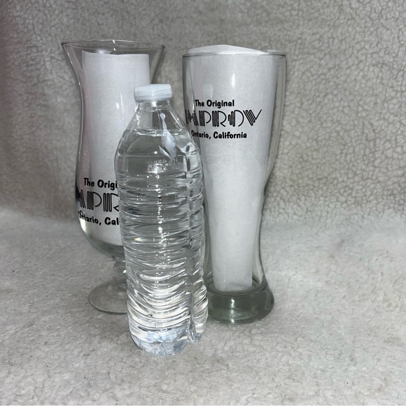 The Original Improv 2 tall glasses Comedy Club Ontario Ca 9" - Picture 2 of 9